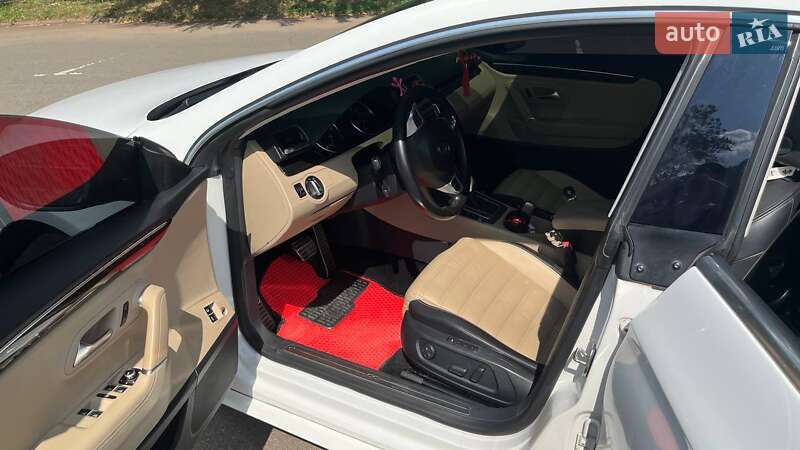 Купе Volkswagen CC / Passat CC 2013 в Кривом Роге
