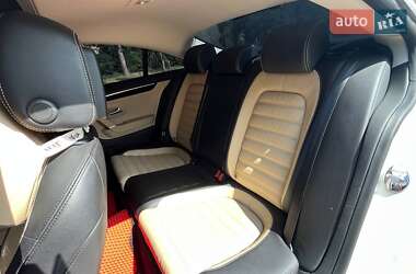 Купе Volkswagen CC / Passat CC 2013 в 