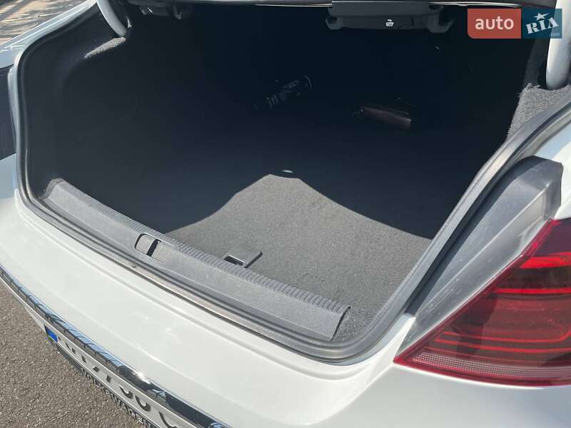 Купе Volkswagen CC / Passat CC 2013 в Кривом Роге