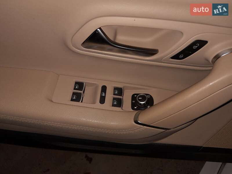 Купе Volkswagen CC / Passat CC 2013 в Кривом Роге