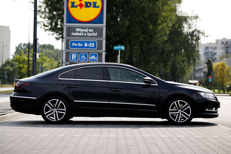 Купе Volkswagen CC / Passat CC 2012 в Львове