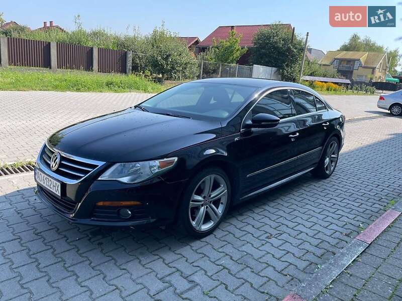 Купе Volkswagen CC / Passat CC 2010 в Ужгороде