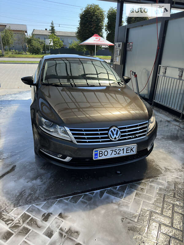 Купе Volkswagen CC / Passat CC 2015 в Івано-Франківську