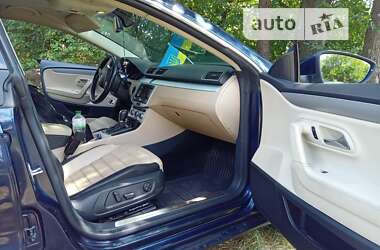 Купе Volkswagen CC / Passat CC 2014 в Киеве