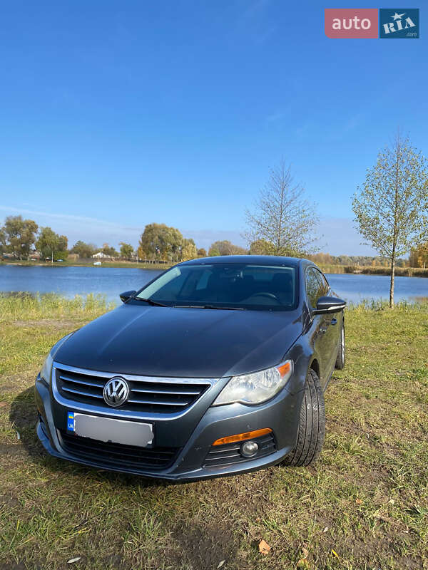 Купе Volkswagen CC / Passat CC 2010 в Чернигове