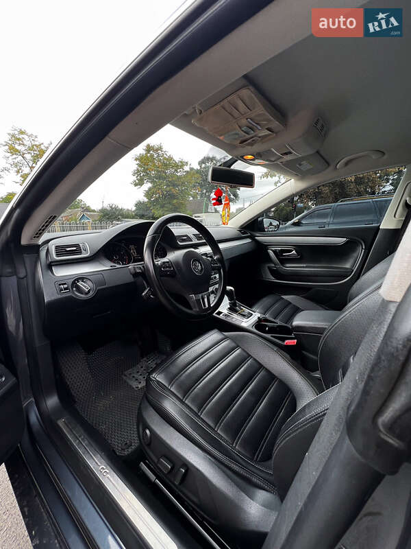 Купе Volkswagen CC / Passat CC 2013 в Вінниці