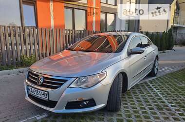 Купе Volkswagen CC / Passat CC 2010 в Киеве