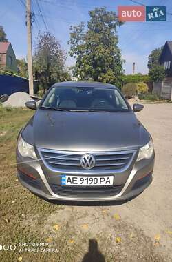 Купе Volkswagen CC / Passat CC 2011 в 