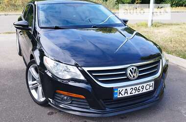 Купе Volkswagen CC / Passat CC 2011 в Киеве