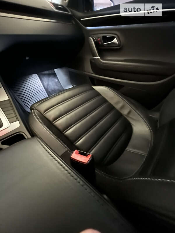 Купе Volkswagen CC / Passat CC 2014 в Судовой Вишне
