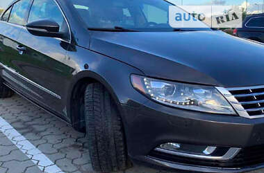 Купе Volkswagen CC / Passat CC 2013 в Чернігові