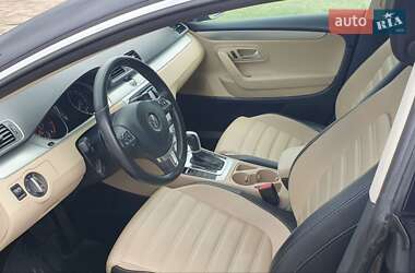 Купе Volkswagen CC / Passat CC 2015 в Львове