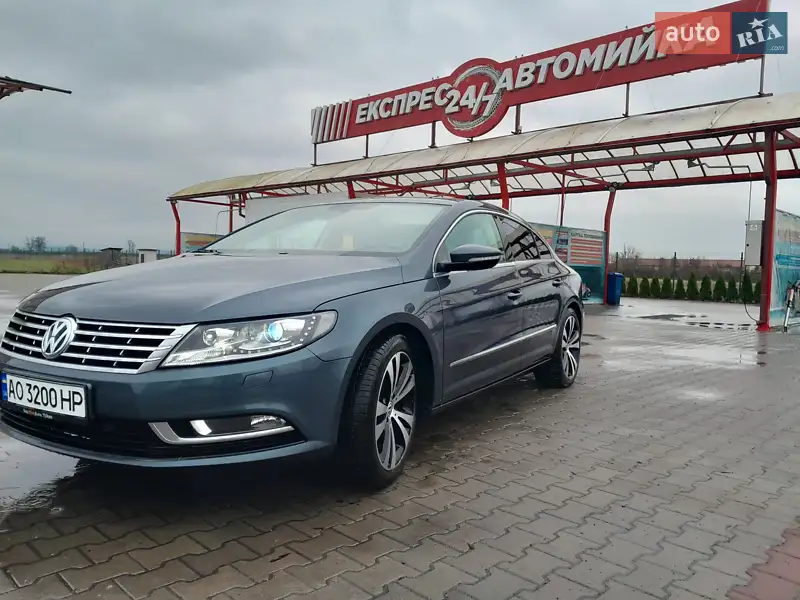 Купе Volkswagen CC / Passat CC 2013 в 