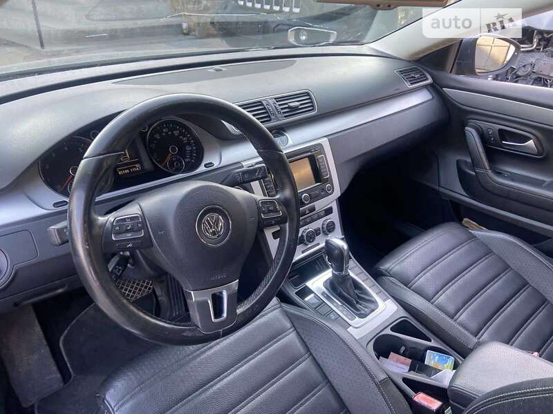 Купе Volkswagen CC / Passat CC 2013 в Буске