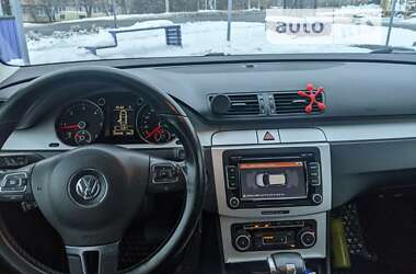 Купе Volkswagen CC / Passat CC 2010 в Ровно