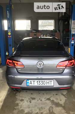 Купе Volkswagen CC / Passat CC 2015 в Рожнятове