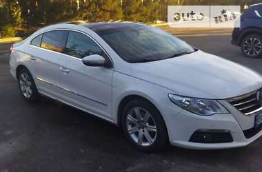 Купе Volkswagen CC / Passat CC 2010 в Тернополе