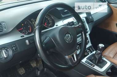 Купе Volkswagen CC / Passat CC 2010 в Тернополе