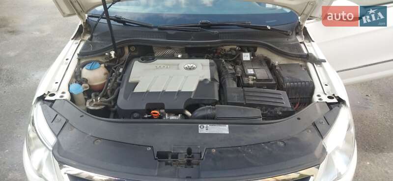 Купе Volkswagen CC / Passat CC 2010 в Тернополі