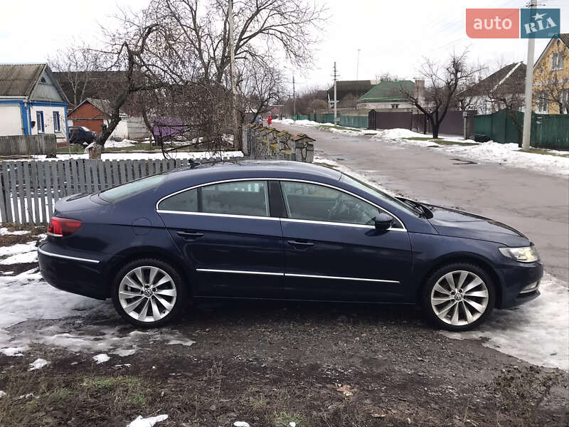 Купе Volkswagen CC / Passat CC 2012 в Чернобае