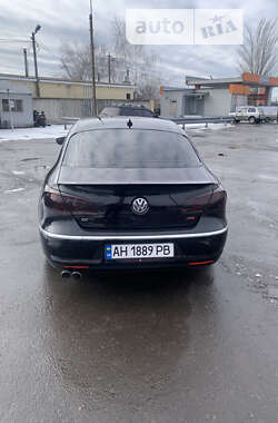 Купе Volkswagen CC / Passat CC 2013 в 