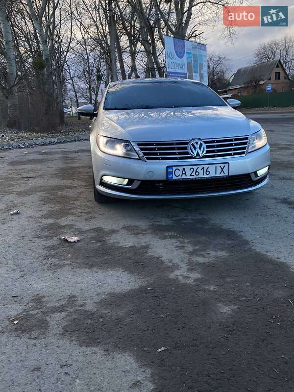 Купе Volkswagen CC / Passat CC 2012 в Умани