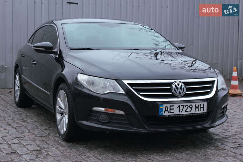 Купе Volkswagen CC / Passat CC 2009 в Днепре