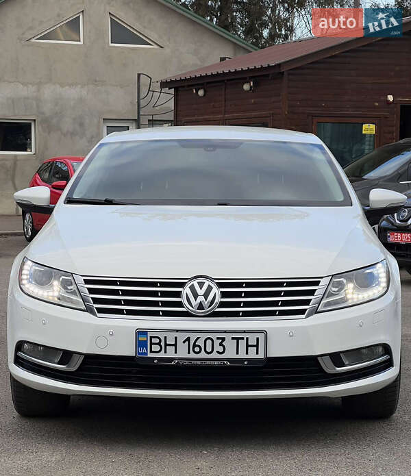 Купе Volkswagen CC / Passat CC 2012 в Измаиле