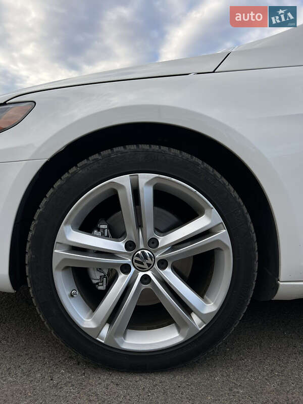 Купе Volkswagen CC / Passat CC 2012 в Измаиле