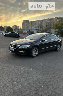 Купе Volkswagen CC / Passat CC 2011 в Березівці