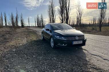 Купе Volkswagen CC / Passat CC 2012 в Києві