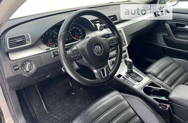 Купе Volkswagen CC / Passat CC 2012 в Сваляві