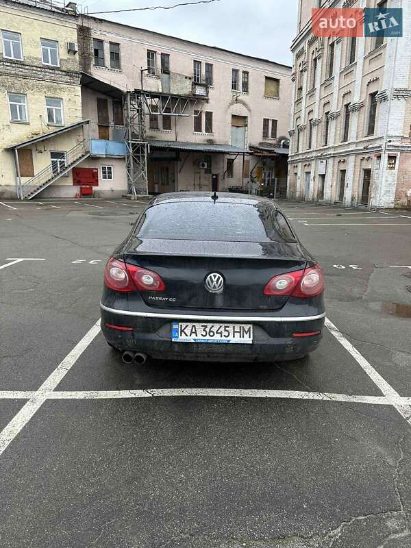 Купе Volkswagen CC / Passat CC 2011 в Киеве
