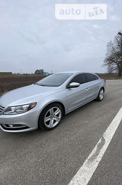 Купе Volkswagen CC / Passat CC 2013 в Ромнах