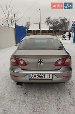 Купе Volkswagen CC / Passat CC 2010 в Киеве