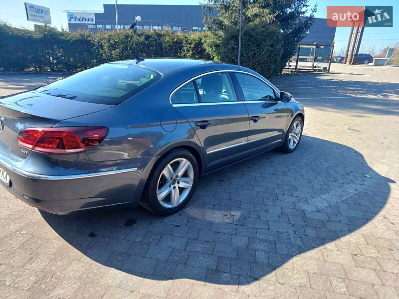 Купе Volkswagen CC / Passat CC 2015 в Львові