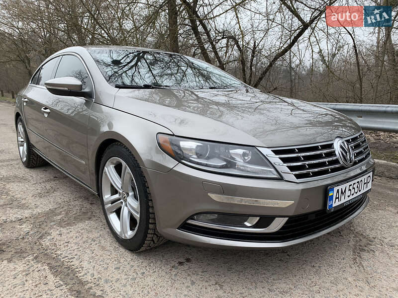 Купе Volkswagen CC / Passat CC 2012 в Житомире