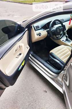 Купе Volkswagen CC / Passat CC 2010 в Полтаве