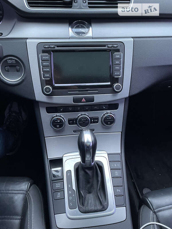 Купе Volkswagen CC / Passat CC 2012 в Черкассах