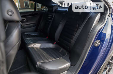 Купе Volkswagen CC / Passat CC 2009 в Киеве