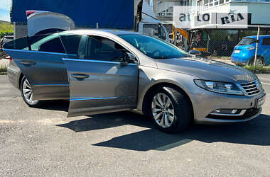 Купе Volkswagen CC / Passat CC 2012 в Львове