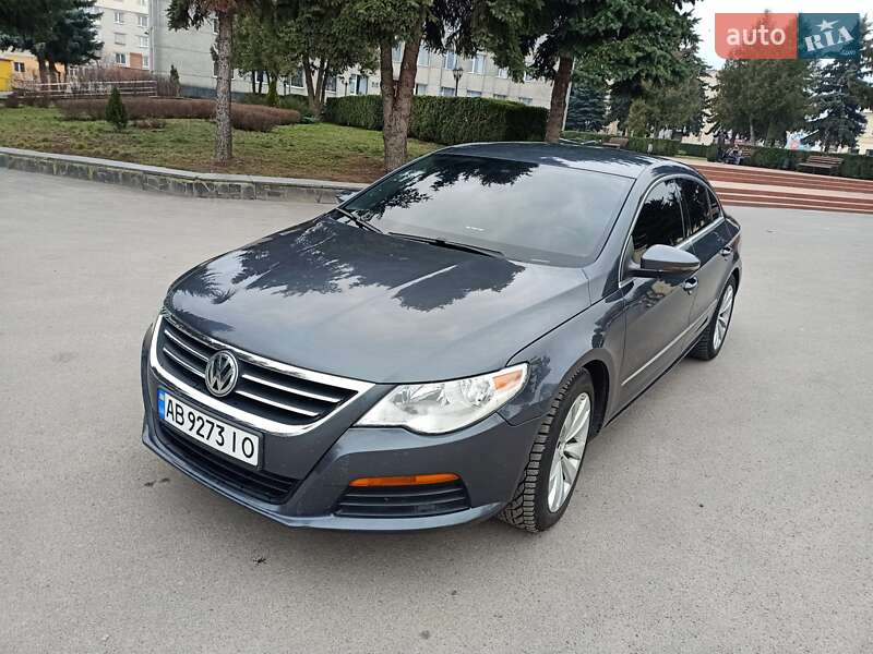 Купе Volkswagen CC / Passat CC 2012 в Калиновке