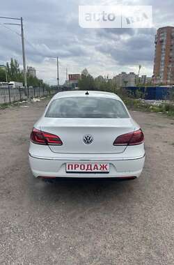 Купе Volkswagen CC / Passat CC 2015 в Киеве