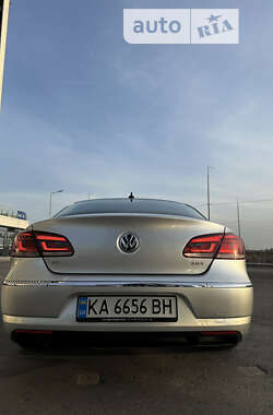 Купе Volkswagen CC / Passat CC 2013 в Киеве