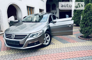 Купе Volkswagen CC / Passat CC 2010 в Тячеве