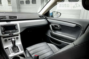 Купе Volkswagen CC / Passat CC 2012 в Киеве