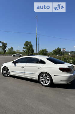 Купе Volkswagen CC / Passat CC 2012 в Києві