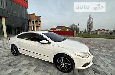 Купе Volkswagen CC / Passat CC 2011 в Тячеве