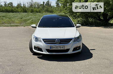 Купе Volkswagen CC / Passat CC 2011 в Одесі