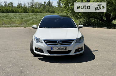 Купе Volkswagen CC / Passat CC 2011 в Одессе